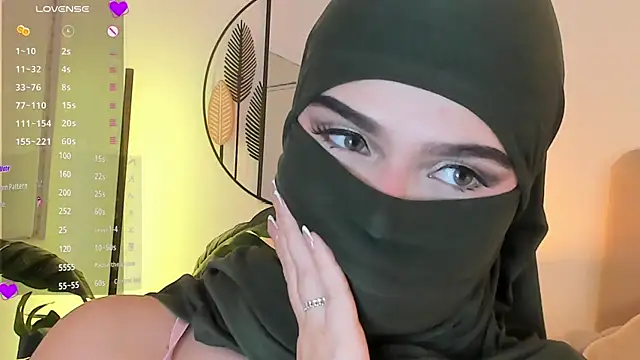 anna-henao online show from June 10, 1:49 am