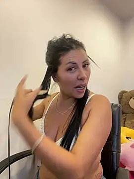 Alanna atm  online show from May 31, 6:09 pm