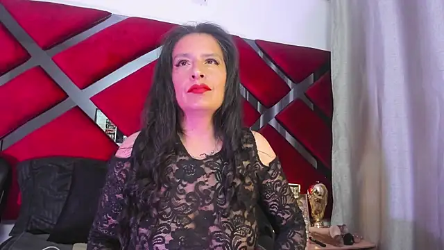 Kendra-Foxxy online show from June 19, 1:32 am