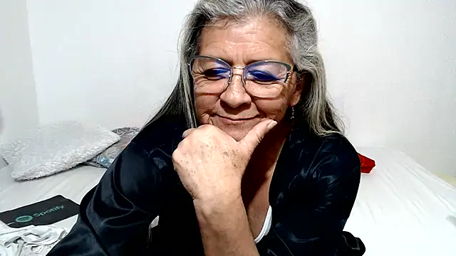 candy mature  online show from August 3, 10:59 pm