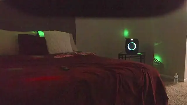 yiauana online show from February 24, 12:54 am