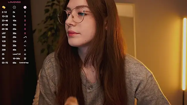 Ester Hill online show from November 17, 1:17 am