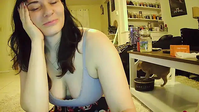 CrystalLakeXO online show from October 30, 9:11 am