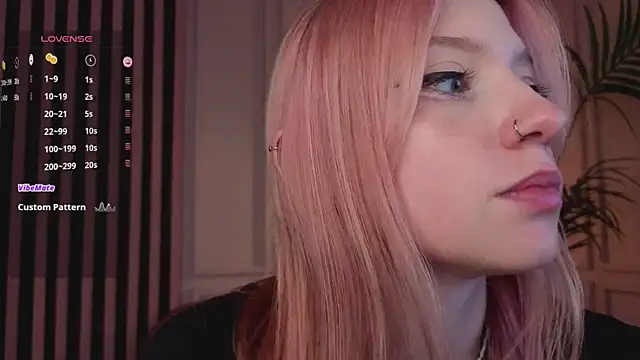 arielabradberry online show from July 29, 3:34 pm