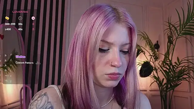 arielabradberry online show from July 9, 2:08 pm