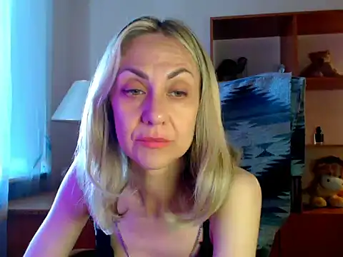Tanya6547 online show from June 14, 10:37 am