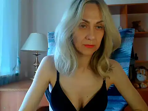 Tanya6547 online show from June 18, 11:15 am