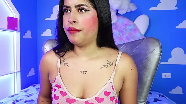 miss   anya online show from June 17, 11:11 am