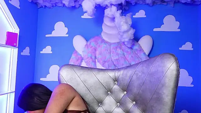 miss   anya online show from July 6, 10:42 am