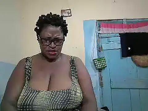 sexy bigboobss online show from April 29, 6:49 am