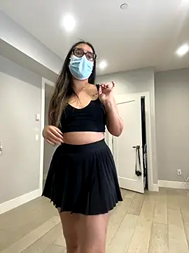 jAsMinE678 online show from October 10, 4:17 am