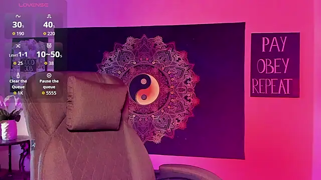 Daryakeyy online show from May 9, 2:52 pm