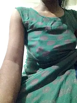 rituporna2004 online show from January 9, 2:49 am