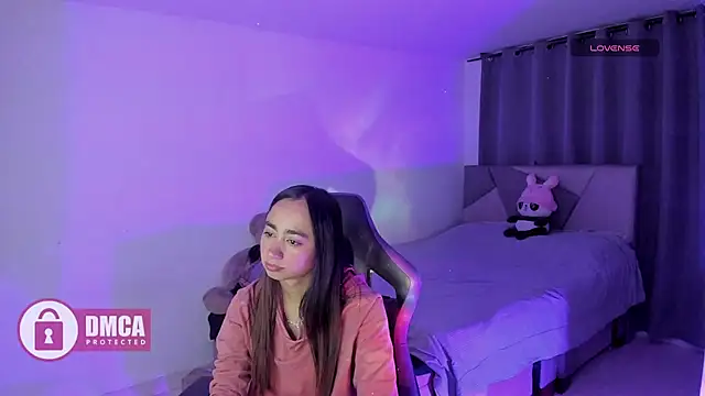 Alana Pherson online show from August 9, 3:03 am