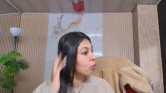 Juliet Nasty online show from November 17, 12:17 pm