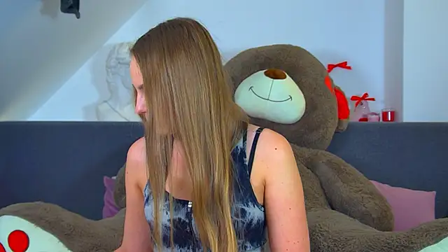 MelissaMelrey online show from October 19, 9:44 am