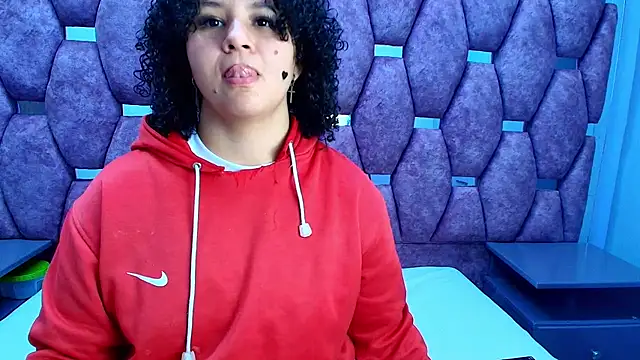 AlaSmith online show from April 29, 2:37 am