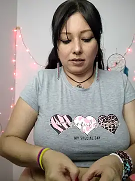 kristal ktl online show from June 3, 1:28 am