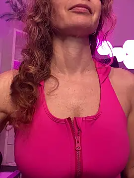 AnnikaRose online show from May 1, 4:59 am