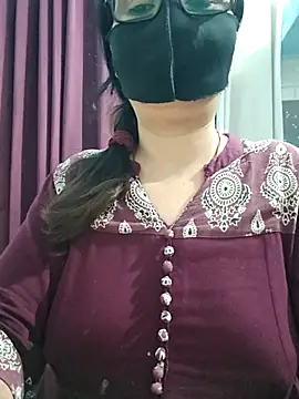 Aishwaryaa 69 online show from July 10, 1:22 pm