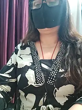 Aishwaryaa 69 online show from February 21, 4:40 pm