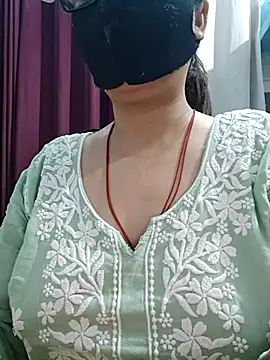 Aishwaryaa 69 online show from April 29, 2:48 am