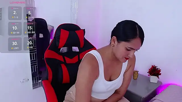 ms valentina online show from October 24, 8:38 pm