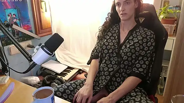 MemiKouki online show from June 23, 4:38 pm