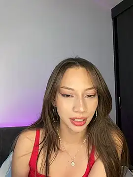 yourf4vpawg online show from June 28, 10:05 pm