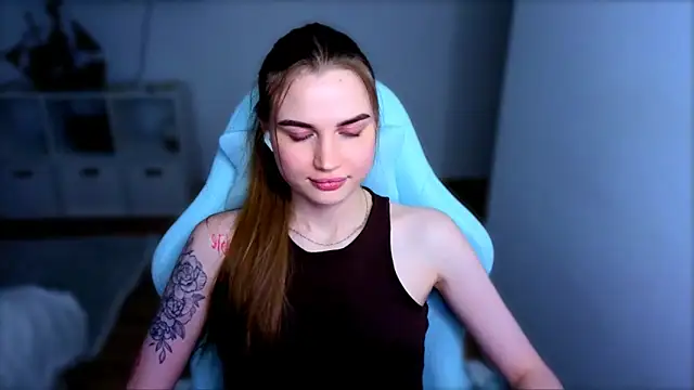 StellaLawless online show from December 20, 11:20 pm