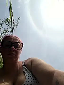 Sexysanny900 online show from May 3, 1:03 pm