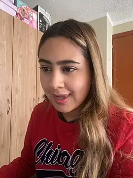 Miabonnett  online show from July 29, 8:53 pm