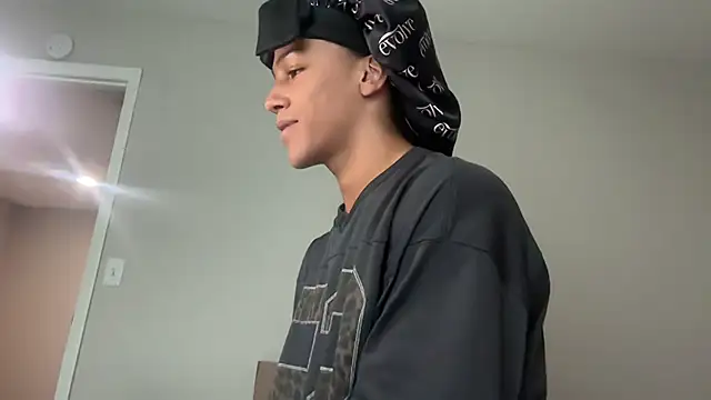 tsjaden777 online show from August 1, 8:44 pm