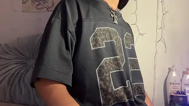 tsjaden777 online show from June 15, 4:23 am