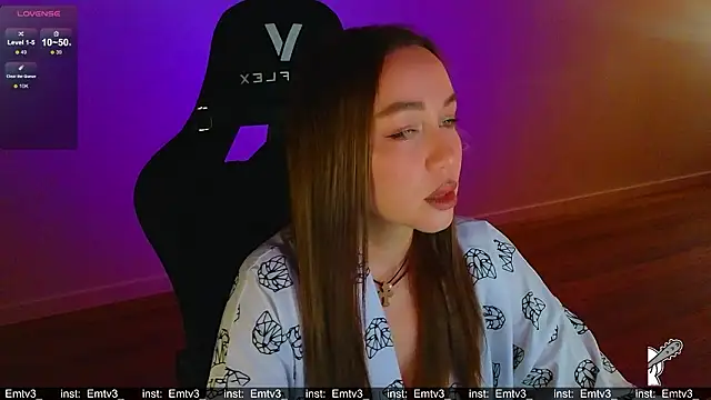 Emili1- online show from March 17, 11:47 am