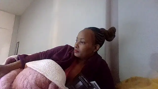 BabeAssXX online show from July 7, 2:42 pm
