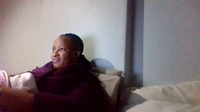 BabeAssXX online show from July 16, 4:33 pm