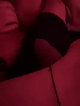 beautifulcouple69 online show from February 10, 10:51 am