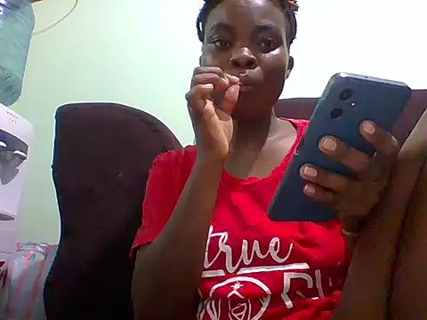 sexxyqueenn22 online show from October 26, 9:21 pm