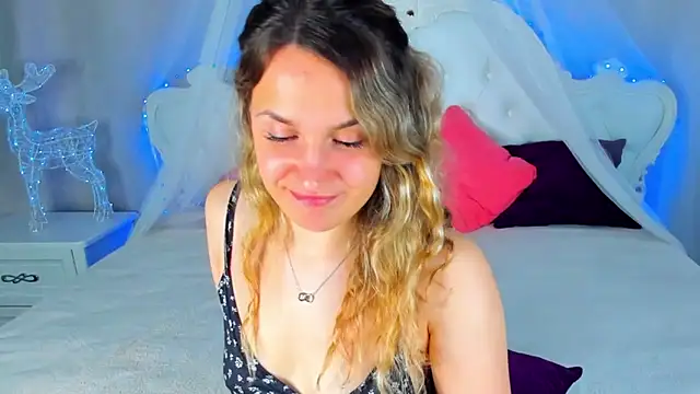 Milka Blond online show from April 28, 2:27 am