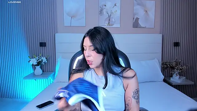 JessyEvans online show from June 11, 7:22 pm