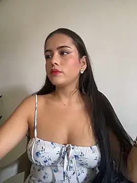 AbbyMillerrr online show from June 18, 7:41 pm