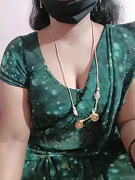louise92 online show from July 6, 8:30 am