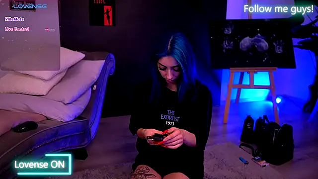 AriaVoss online show from October 7, 1:10 am