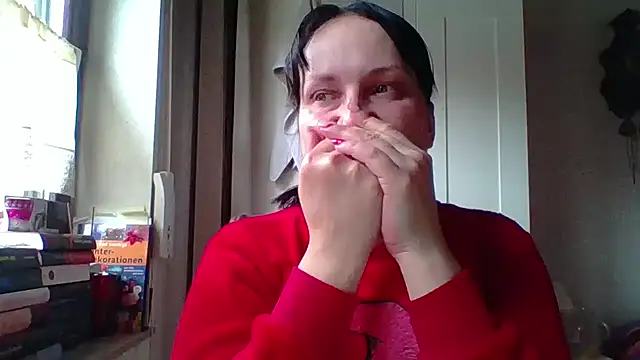  squirty cum lady  online show from December 20, 12:53 pm