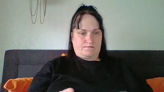  squirty cum lady  online show from June 13, 4:26 pm