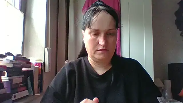  squirty cum lady  online show from June 15, 10:59 am
