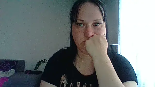  squirty cum lady  online show from July 24, 5:38 am