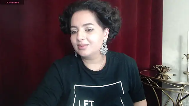 Snapshot of BustyAllyy chatting on September 10, 7:03 pm BustyAllyy online show from September 10, 7:03 pm