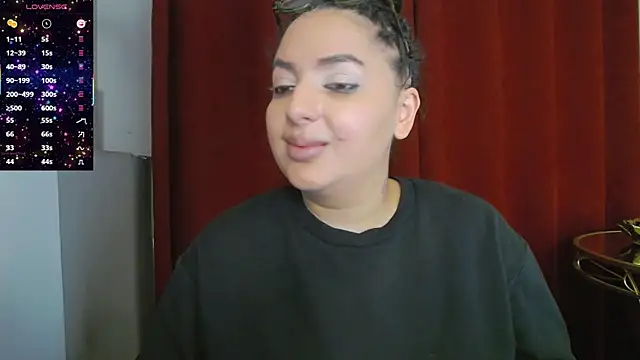 BustyAllyy online show from October 24, 8:05 pm